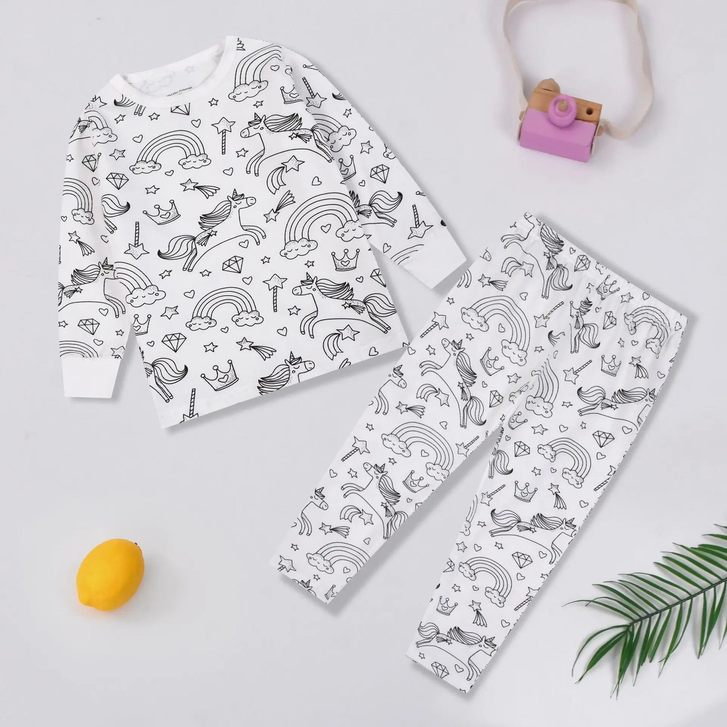 Kids DIY Graffiti Pajama Set – Color & Wear Fun Sleepwear for Boys & Girls